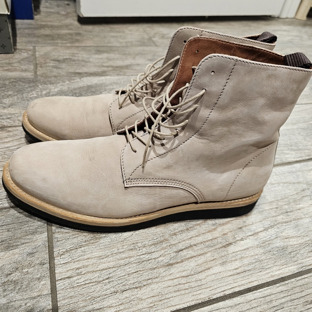 Beige Men boots